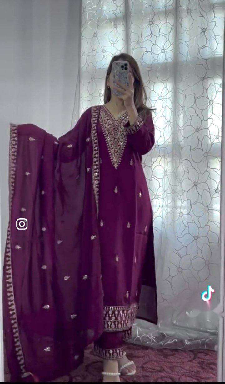 WW 1107 KURTI SET