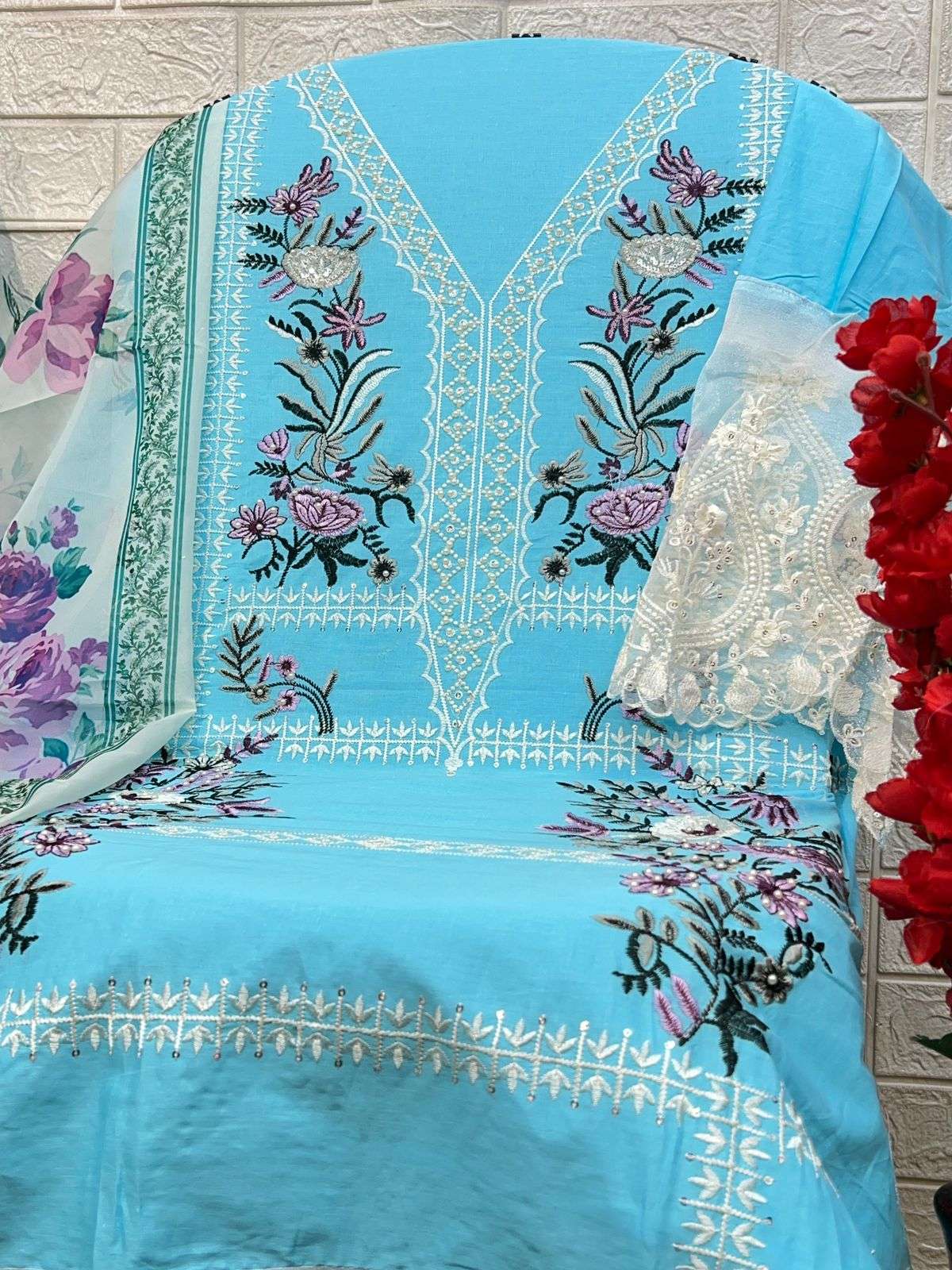 ZAHA INARA VOL 1 COTTON HEAVY EMBROIDERY DESIGNER PAKISTANI SUIT