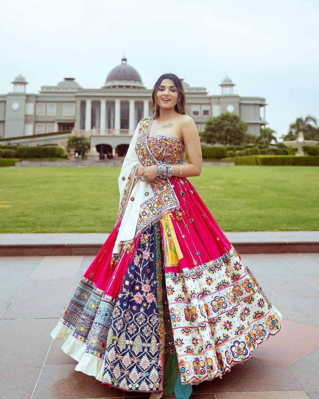 ALC 032 LEHENGA CHOLI