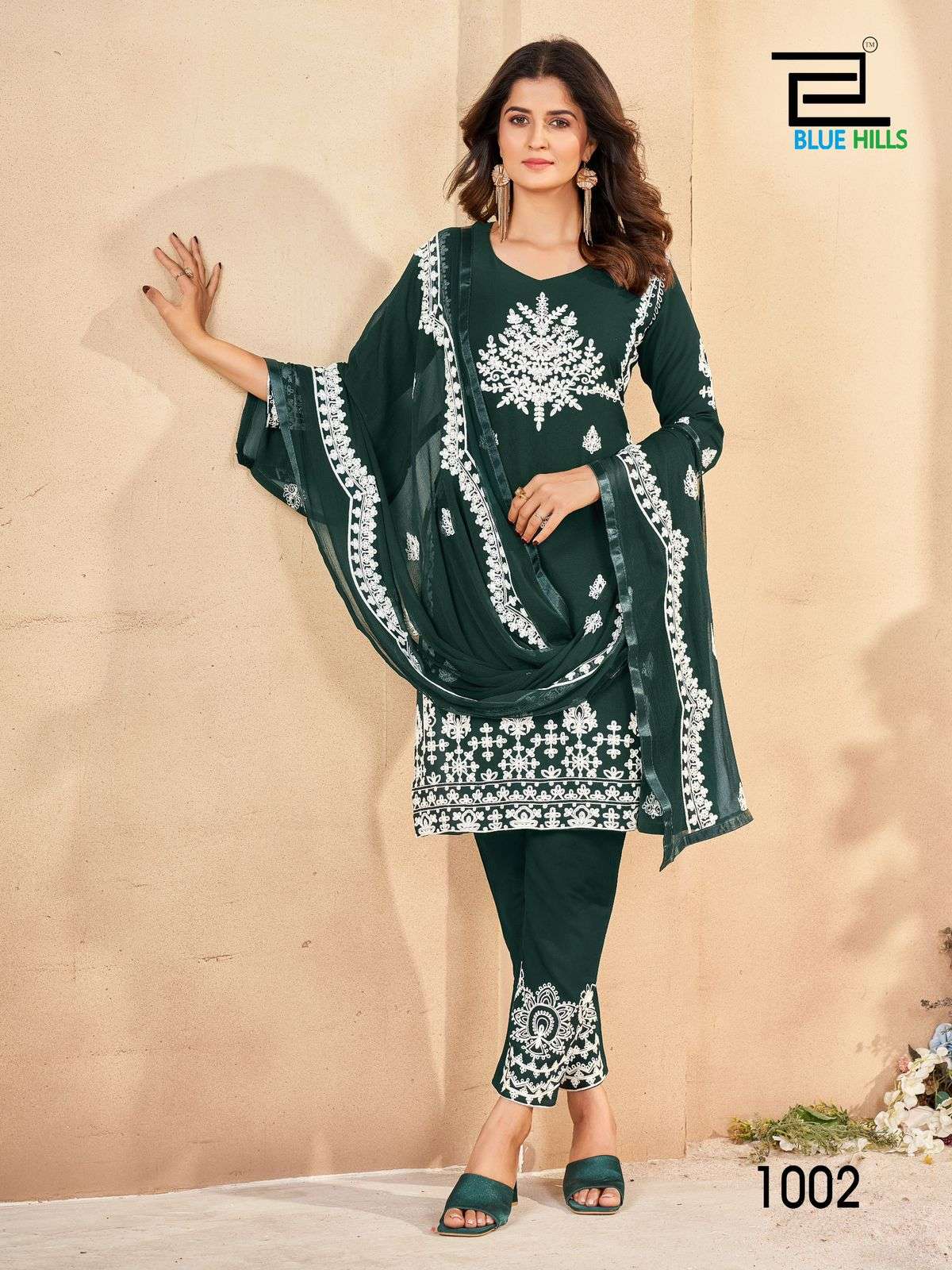 BLUE HULLS GALAXY RAYON FANCY LUCKNOWI WORK KURTI COMBO SET 