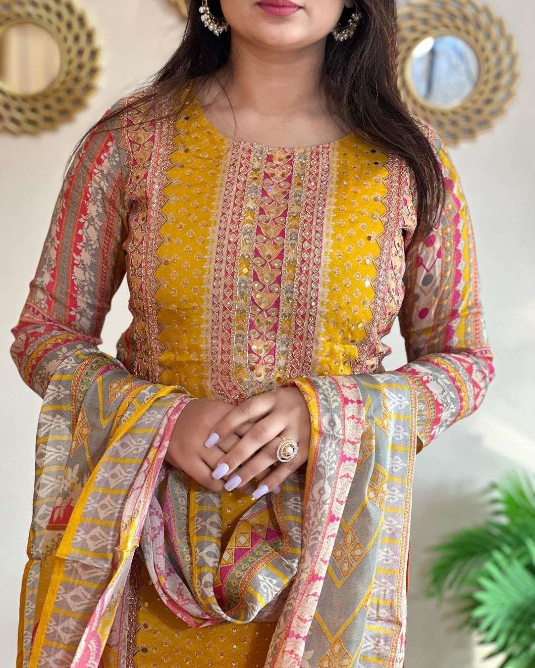 JD 520 KURTI SET