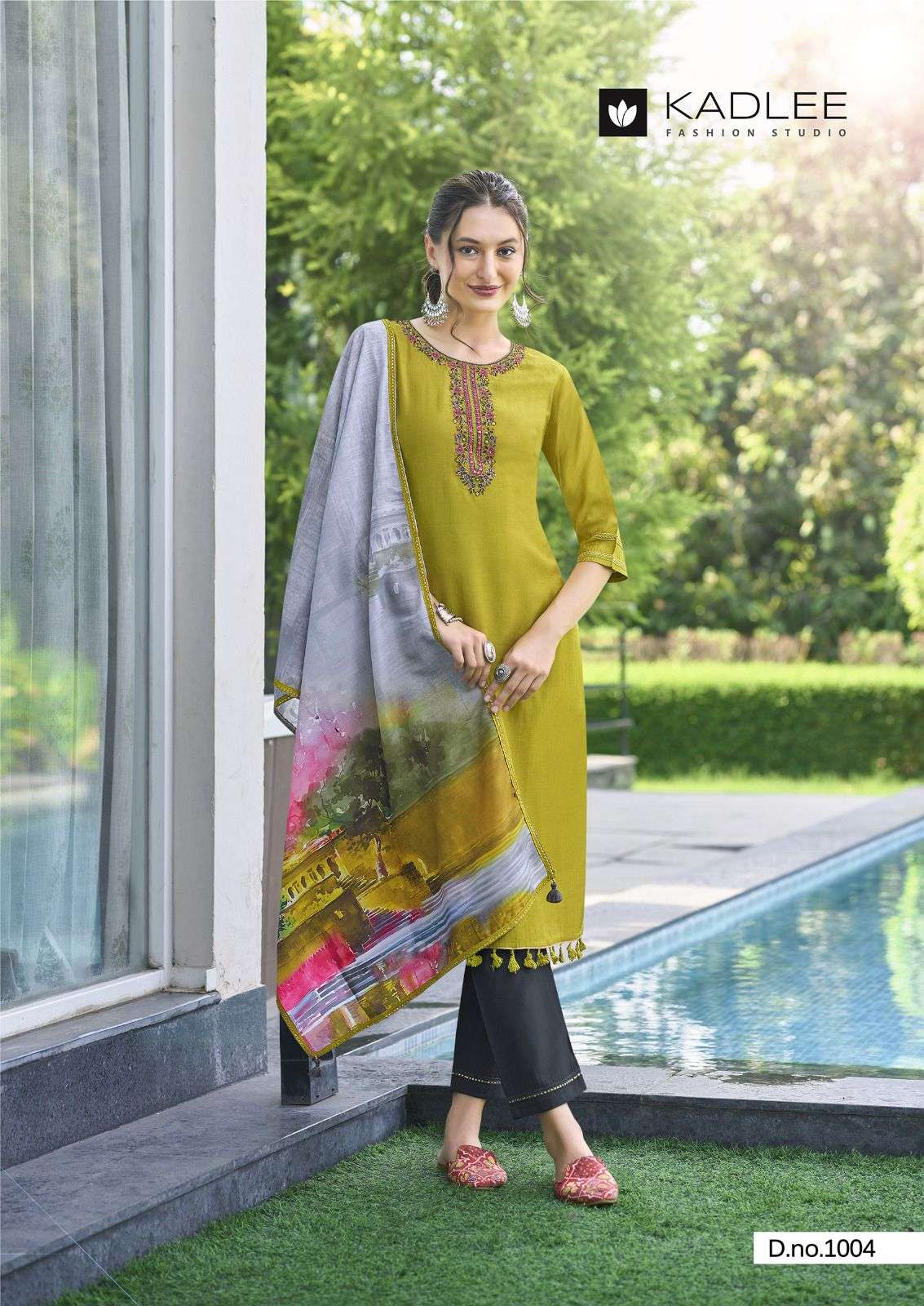 KADLEE FASHION ZARIN VISCOSE FANCY WORK KURTI COMBO SET 