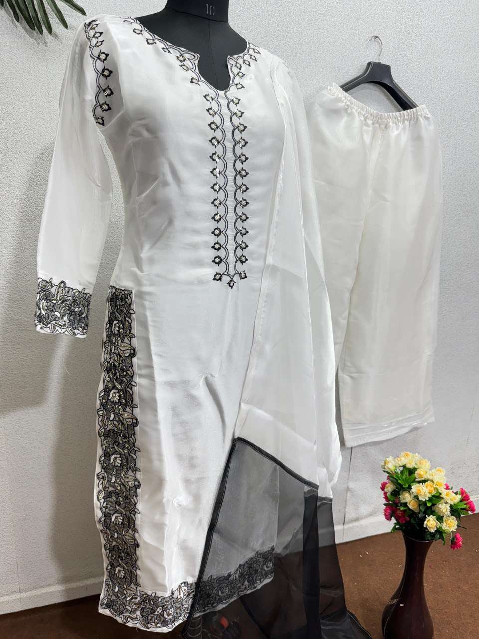 KF 1644 KURTI PLAZZO SET
