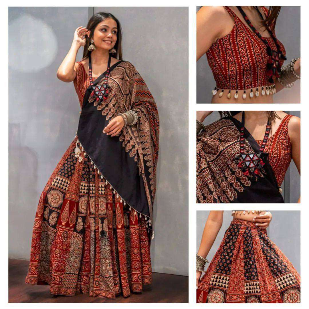 LG 584 LEHENGA CHOLI