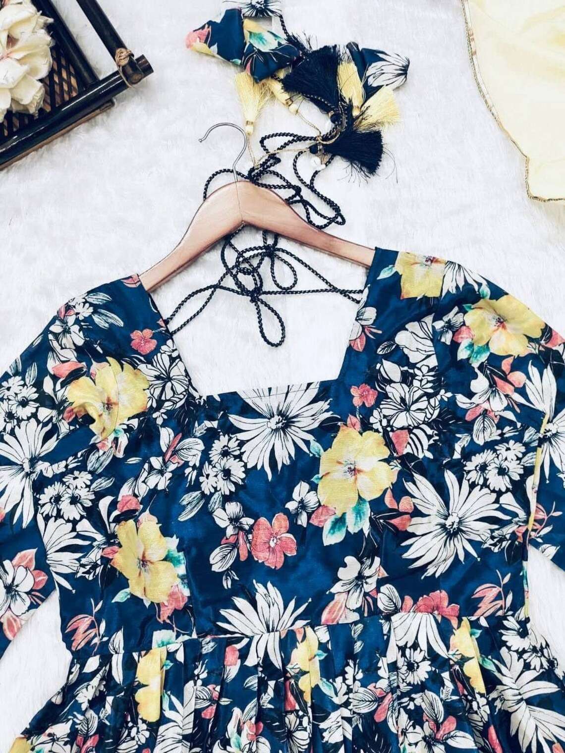 MF VILINDI COTTON DIGITAL PRINT DESIGNER PARTY WEAR SUIT