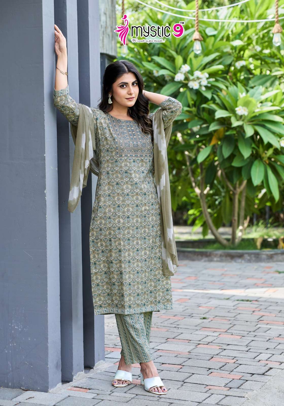 MYSTIC 9 SHAGUN  VOL 4 RAYON FOIL PRINT LADIES KURTI COMBO SET 