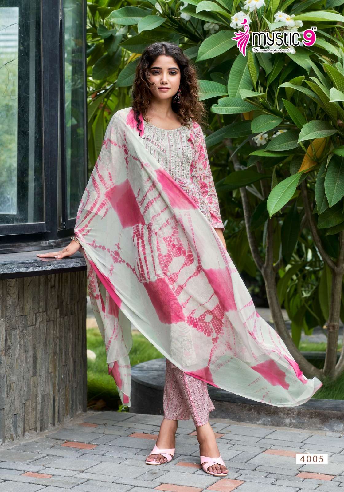 MYSTIC 9 SHAGUN  VOL 4 RAYON FOIL PRINT LADIES KURTI COMBO SET 
