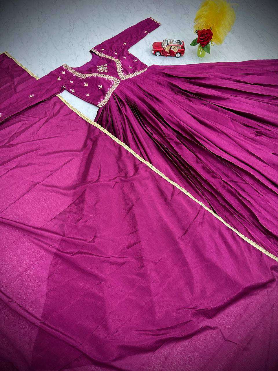 PC 406 GOWN DUPATTA