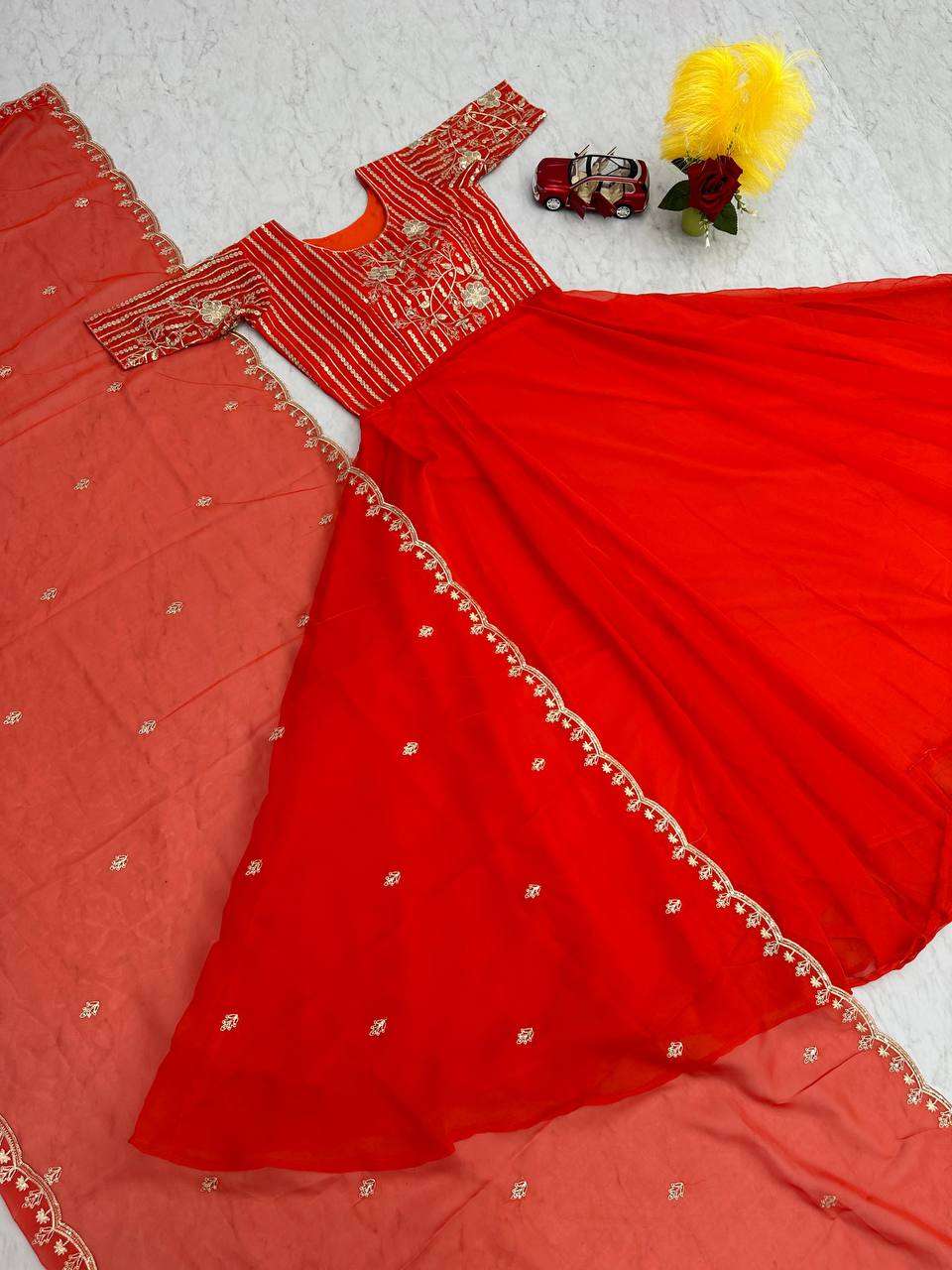 TAPI 141 GOWN DUPATTA