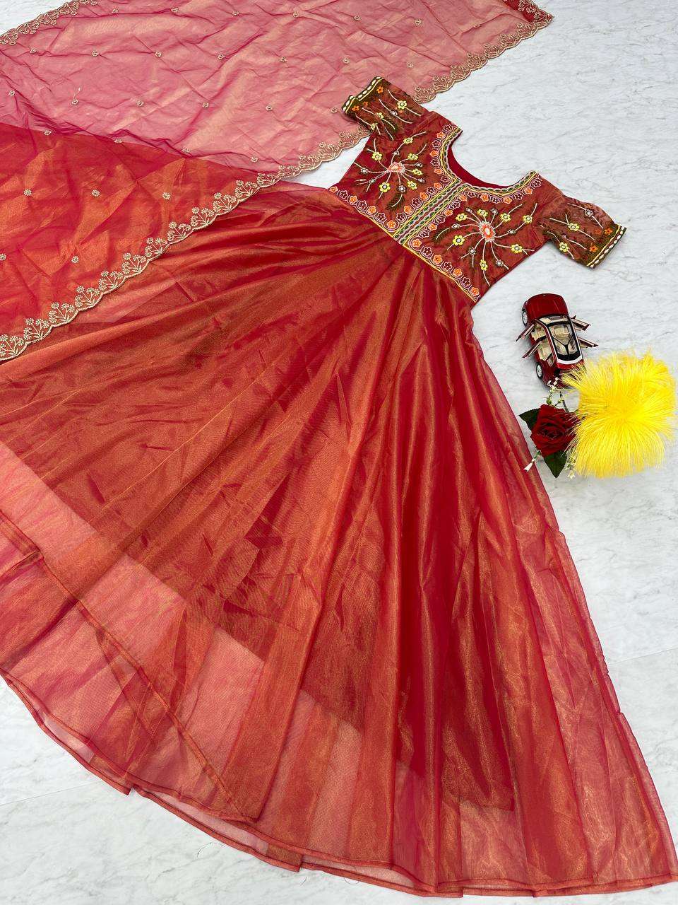 TAPI 142 FANCY GOWN