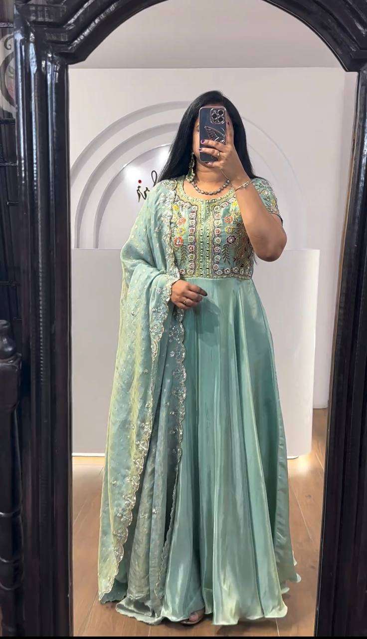 TAPI 142 FANCY GOWN