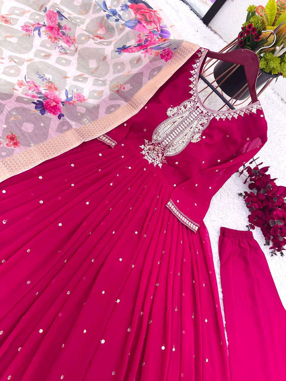 ZF 383 GOWN SET
