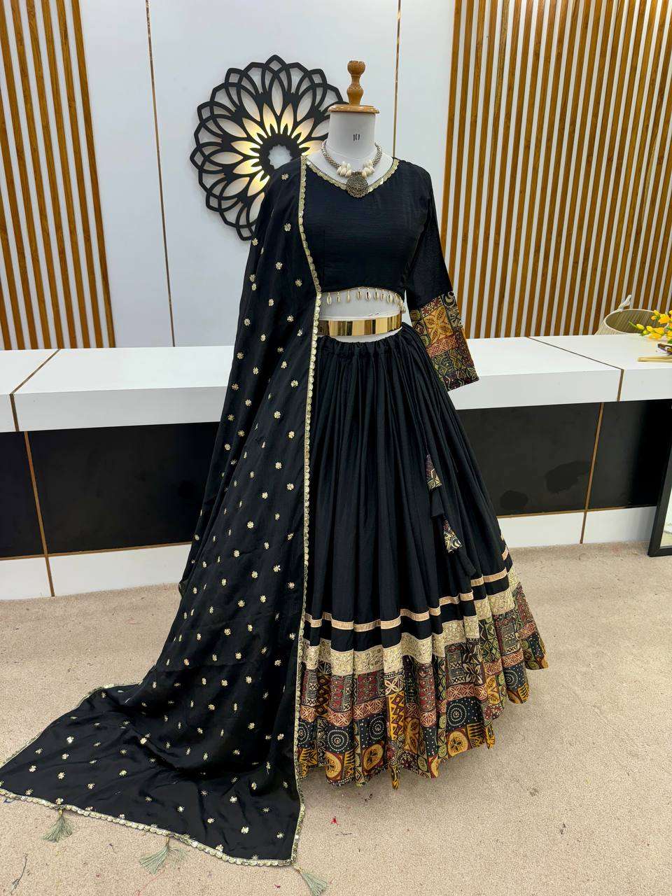 ZSR 3072 LEHENGA CHOLI