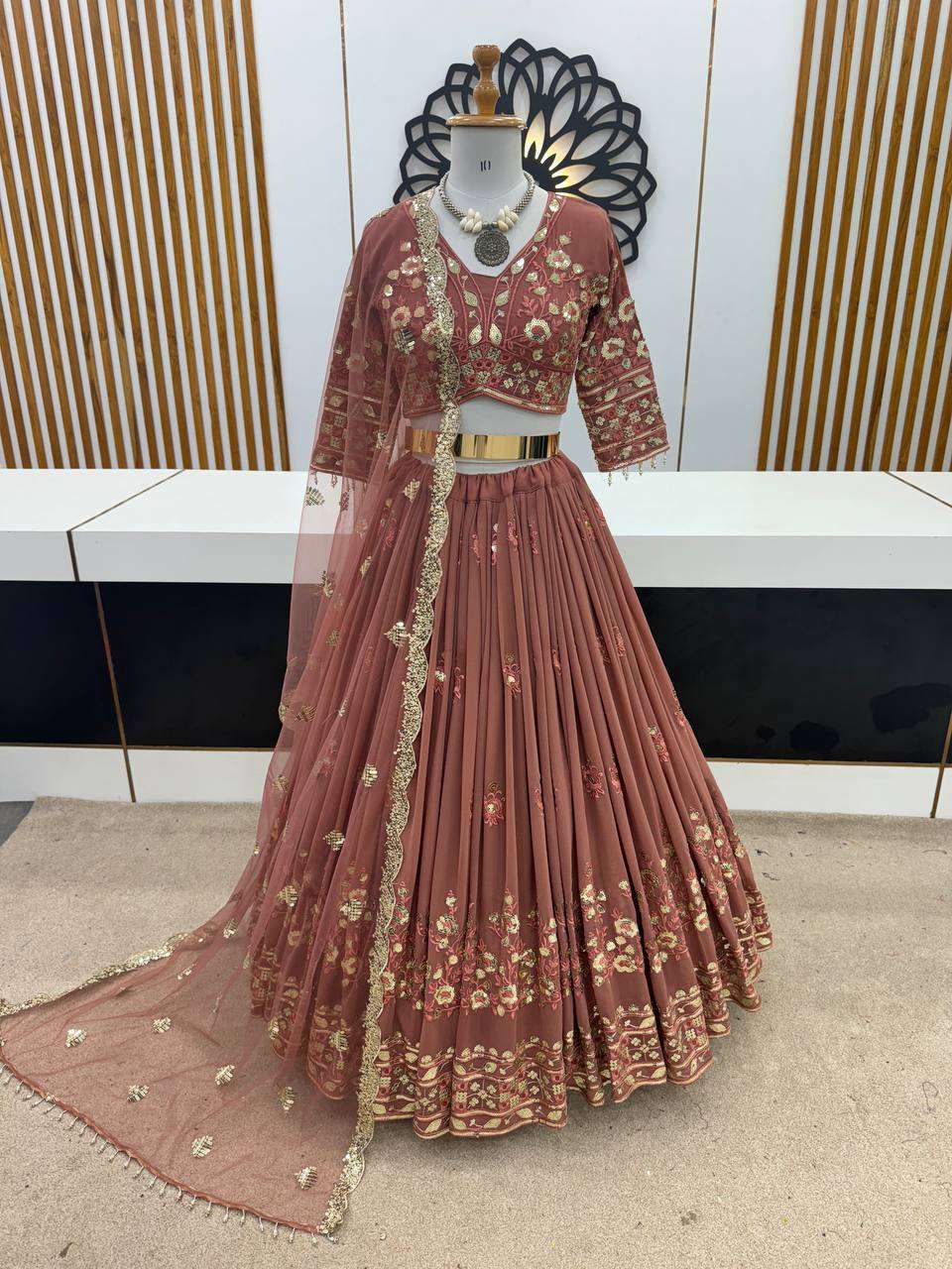 ZSR 3074 LEHENGA CHOLI