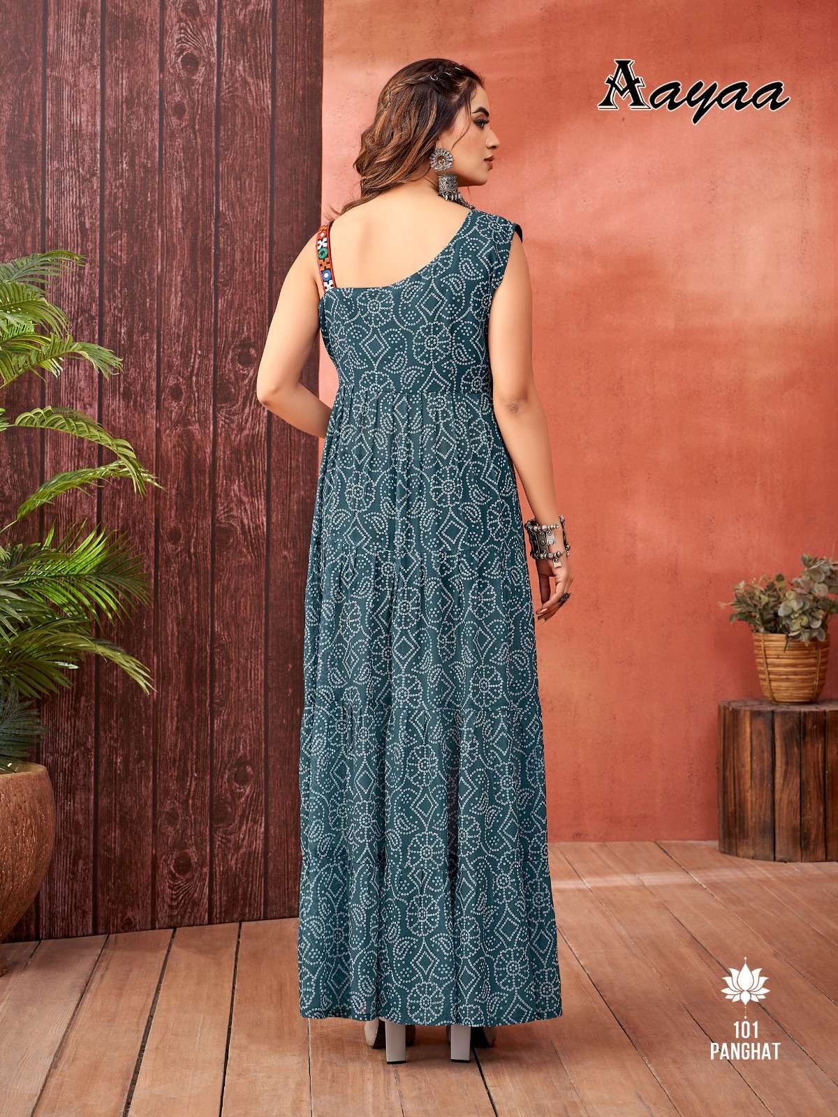 AAYAA PANGHAT VOL 1 FANCY DESIGNER NAVRATRI WEAR GOWN 
