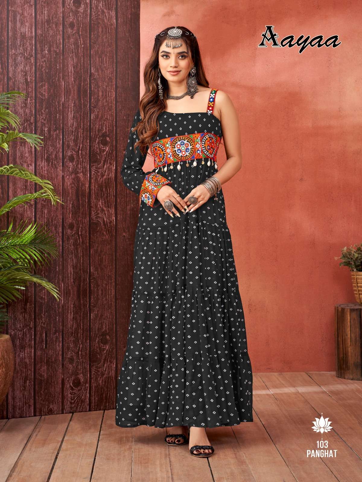 AAYAA PANGHAT VOL 1 FANCY DESIGNER NAVRATRI WEAR GOWN 