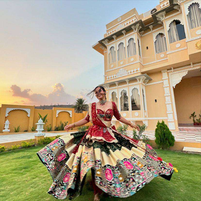 ALC 069 LEHENGA CHOLI