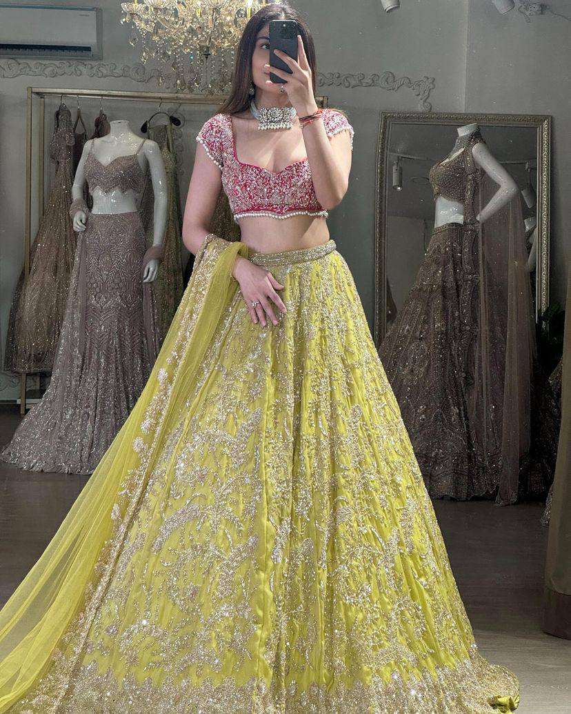 BD 1635 LEHENGA CHOLI