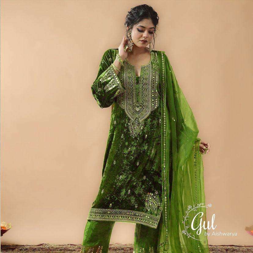 LC 1294 VELVET KURTI SET
