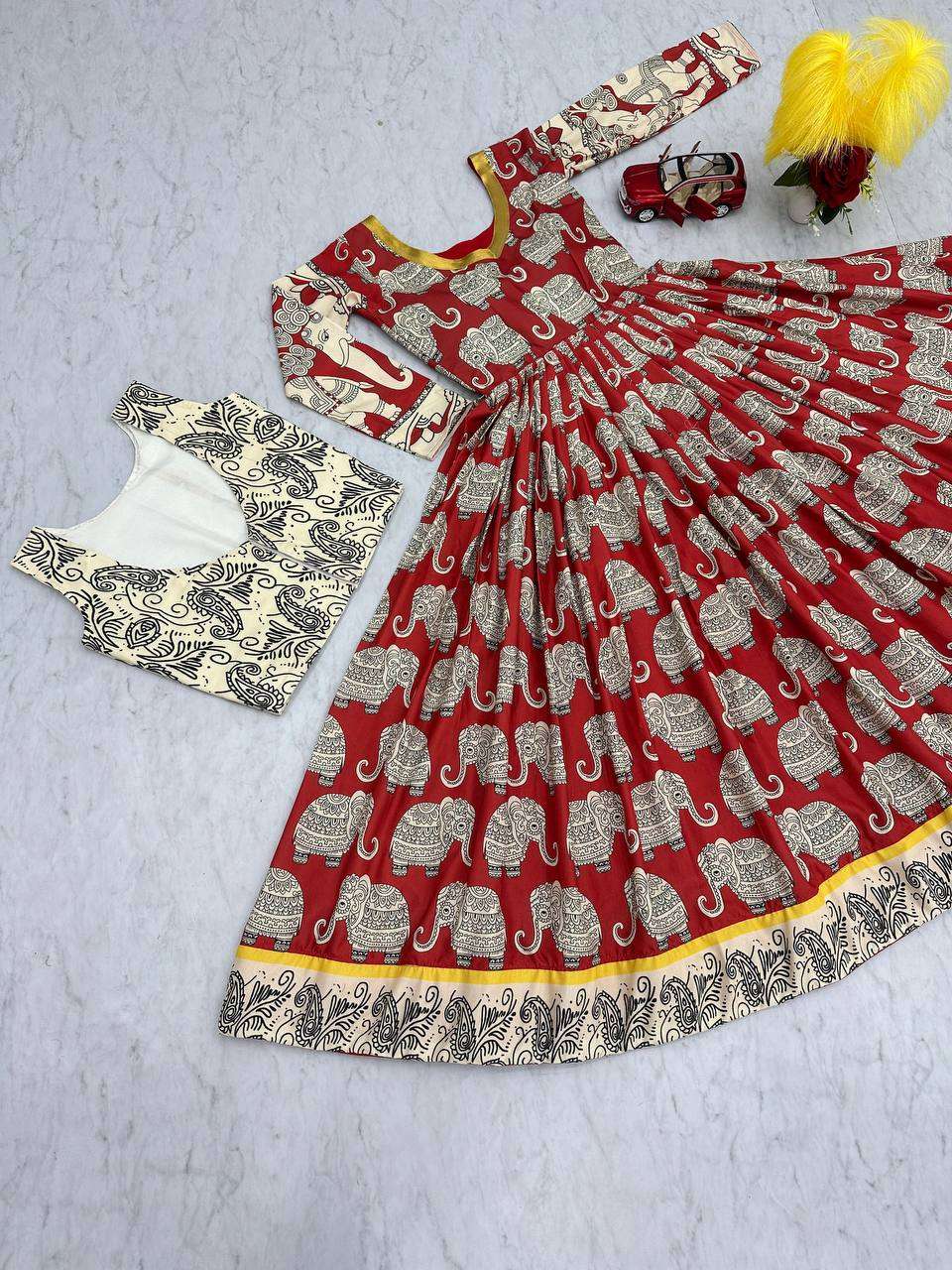 PC 423 GOWN JACKET
