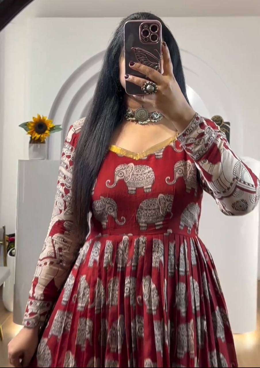 PC 423 GOWN JACKET