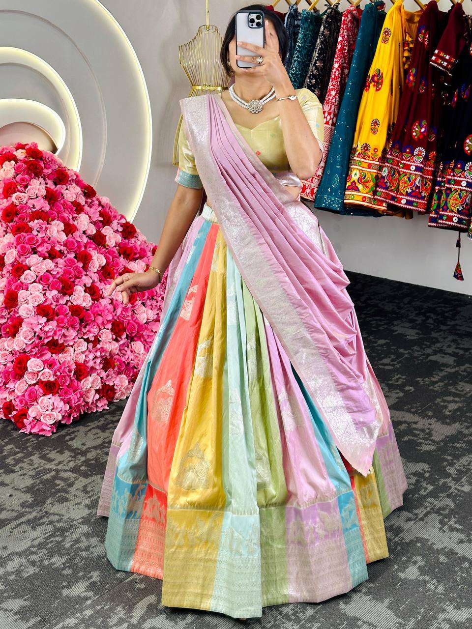 QRC 8079 LEHENGA CHOLI