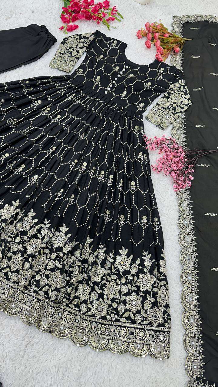 SR 1638 GOWN SET