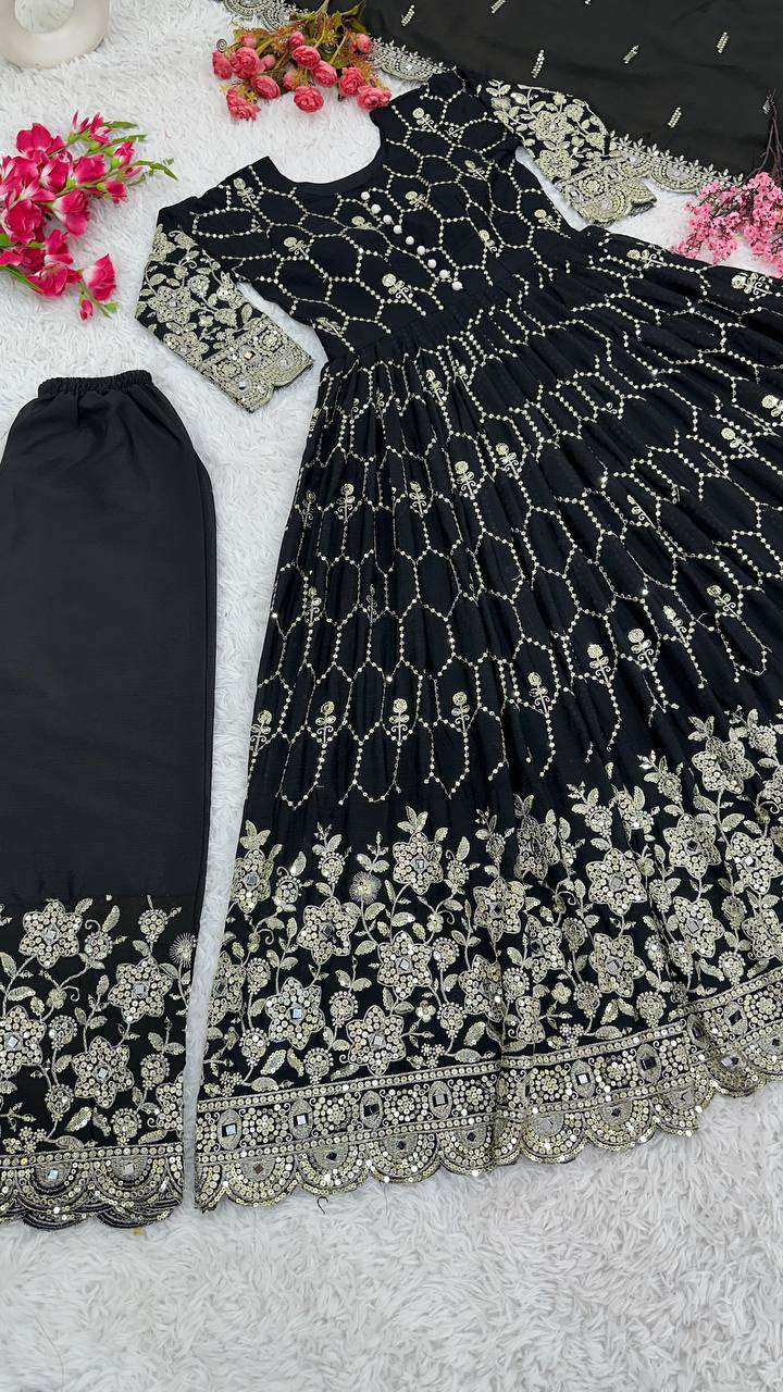 SR 1638 GOWN SET