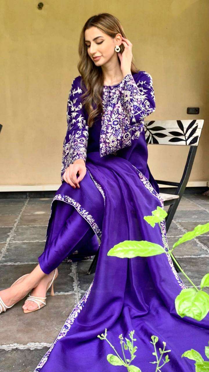 ST 177 KURTI SET