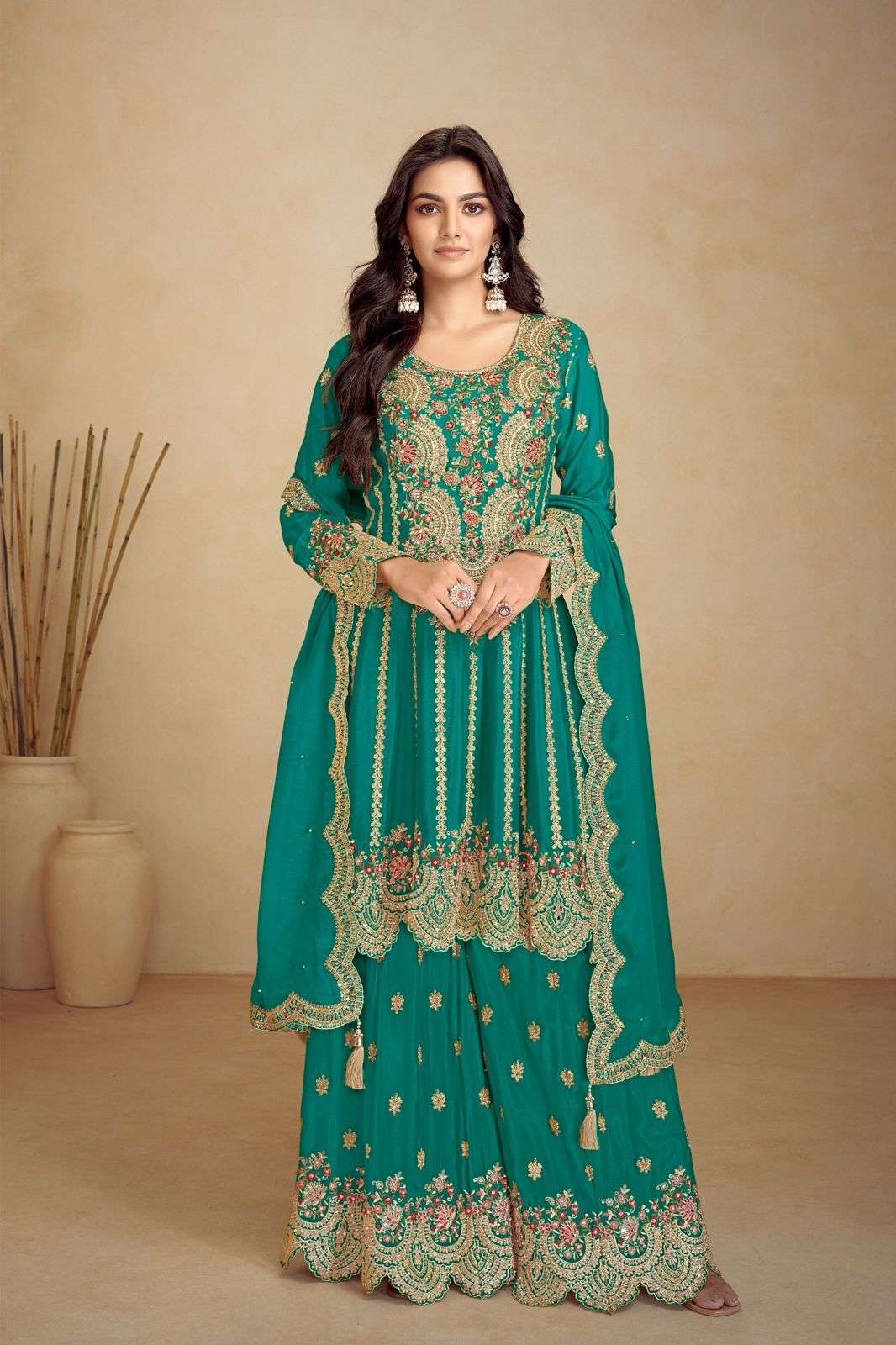 GULKAYRA DESIGNER JALWA HEAVY EMBROIDERY DESIGNER PARTY WEAR SUIT