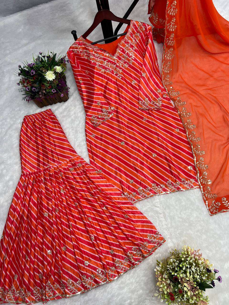 JD 558 DESIGNER KURTI WITH SHARARA AND DUPATTA SET 