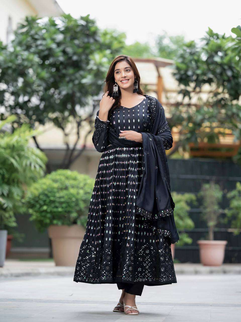 ND 5022 ANARKALI GOWN WITH BOTTOM AND DUPATTA 