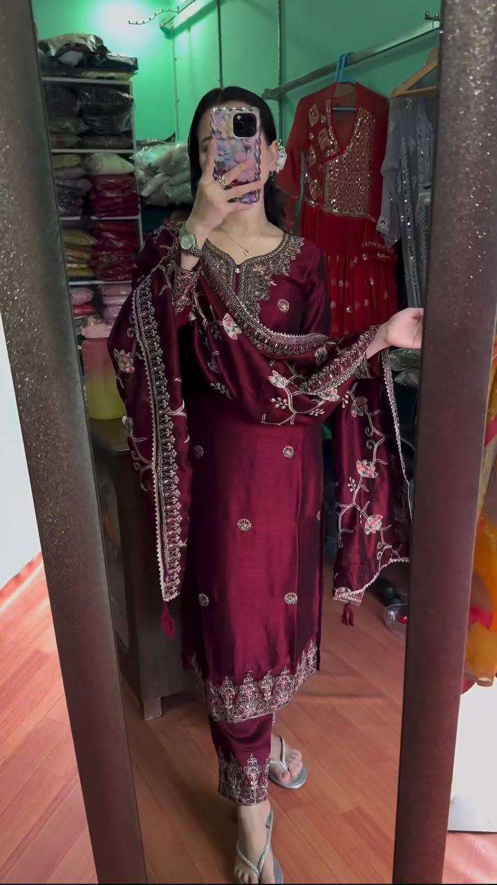 NSR 824 HEAVY GORGEOUS DESIGNER SUIT