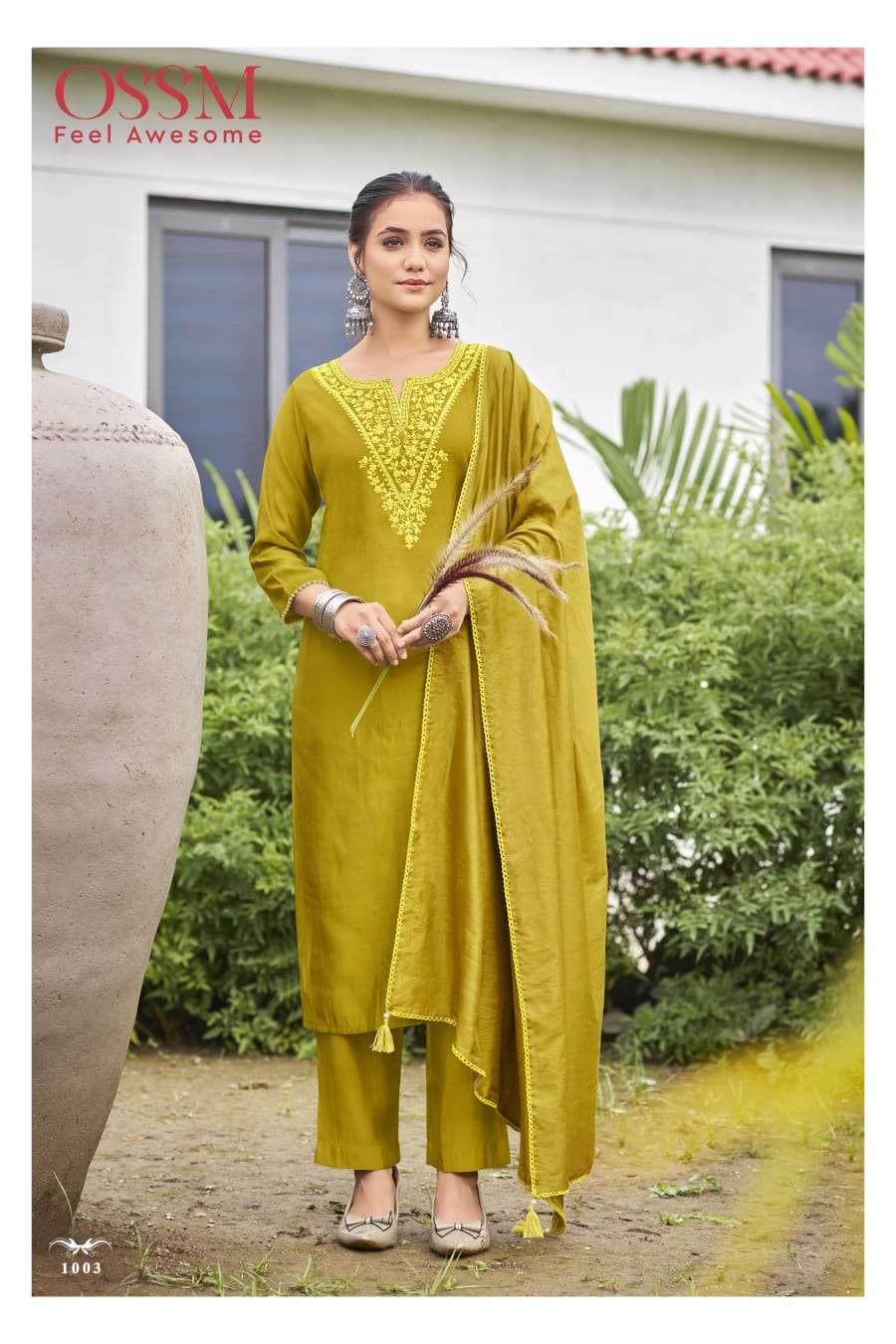 OSSM NARGIS VISCOSE FANCY WORKS KURTI COMBO SET 
