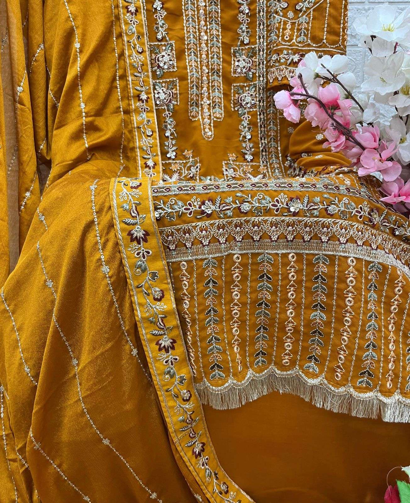 SHREE FAB DESIGN NO - K 5019 HEAVY EMBROIDERY PAKISTANI SUIT