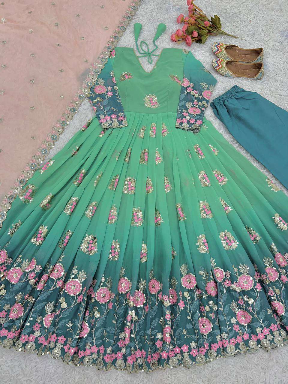 SR 1646 HEAVY GORGEOUS DESIGNER GOWN DRESS