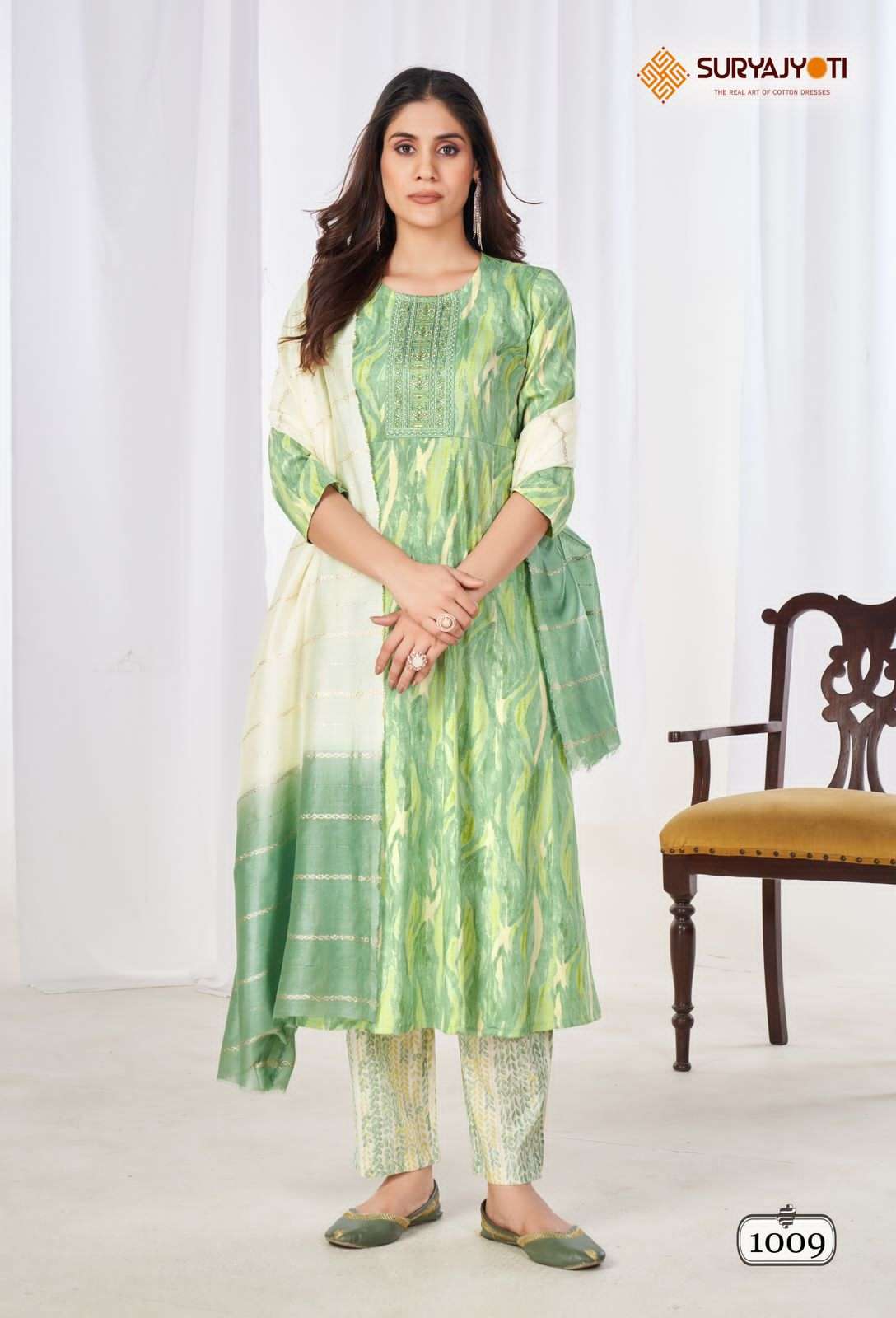  SURYAJYOTI ANARKALI SPECIAL VOL 1 RAYON FOIL PRINTED KURTI COMBO SET 