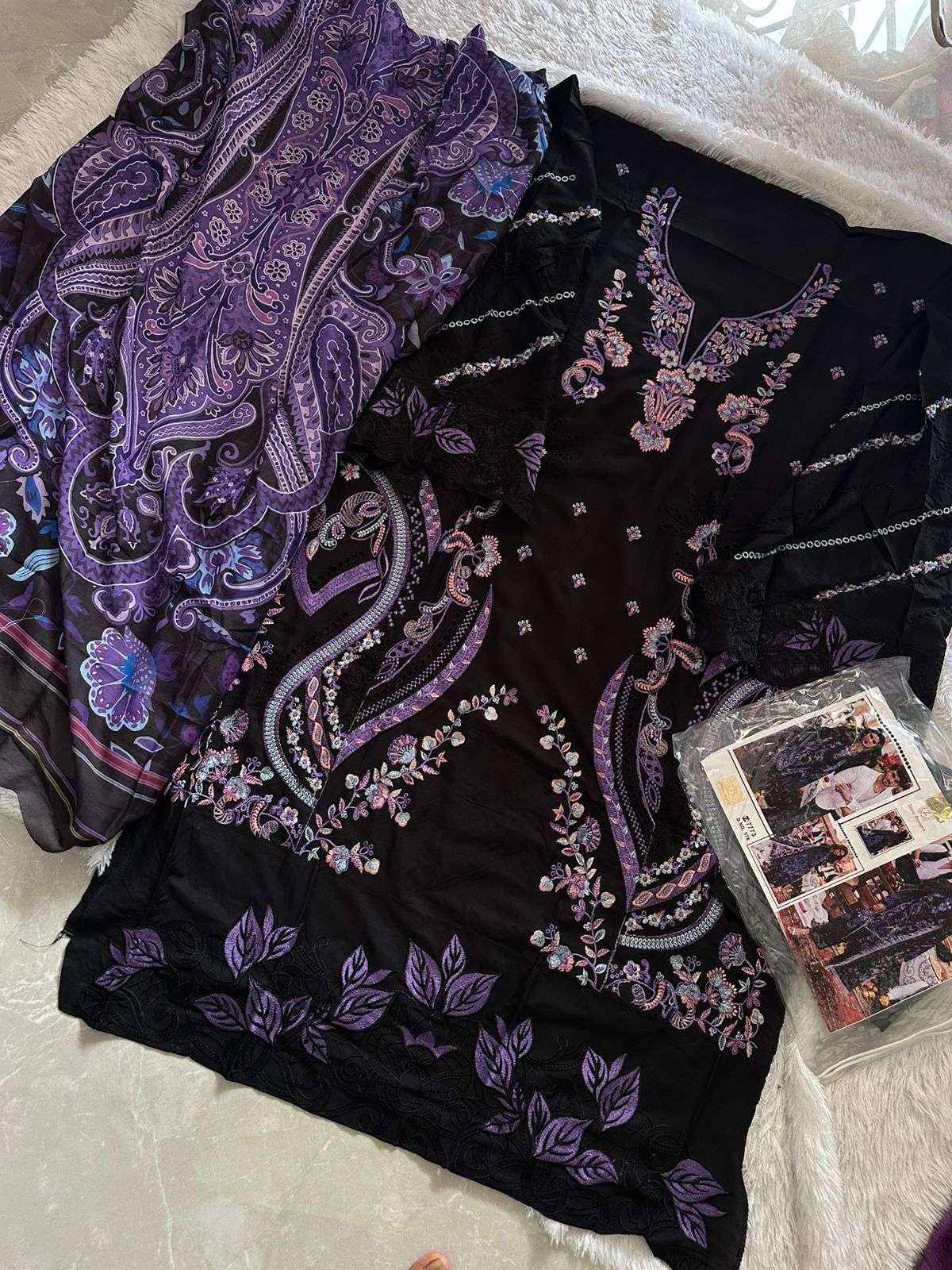 ZIAAZ DESIGNS CODE NO - 578 BEAUTIFUL HEAVY WORK PARTY WEAR SUIT
