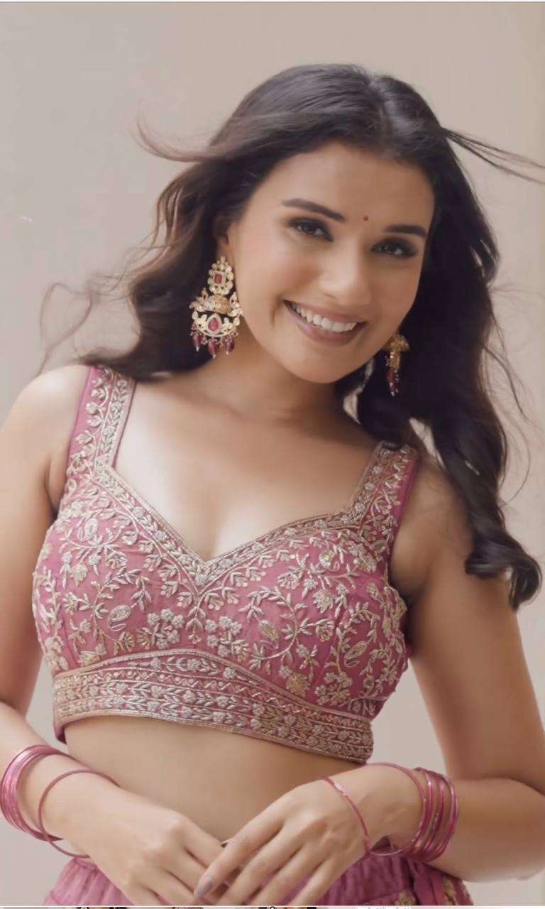 ZSR 3090 FANCY DESIGNER FESTIVE WEAR LEHENGA CHOLI 