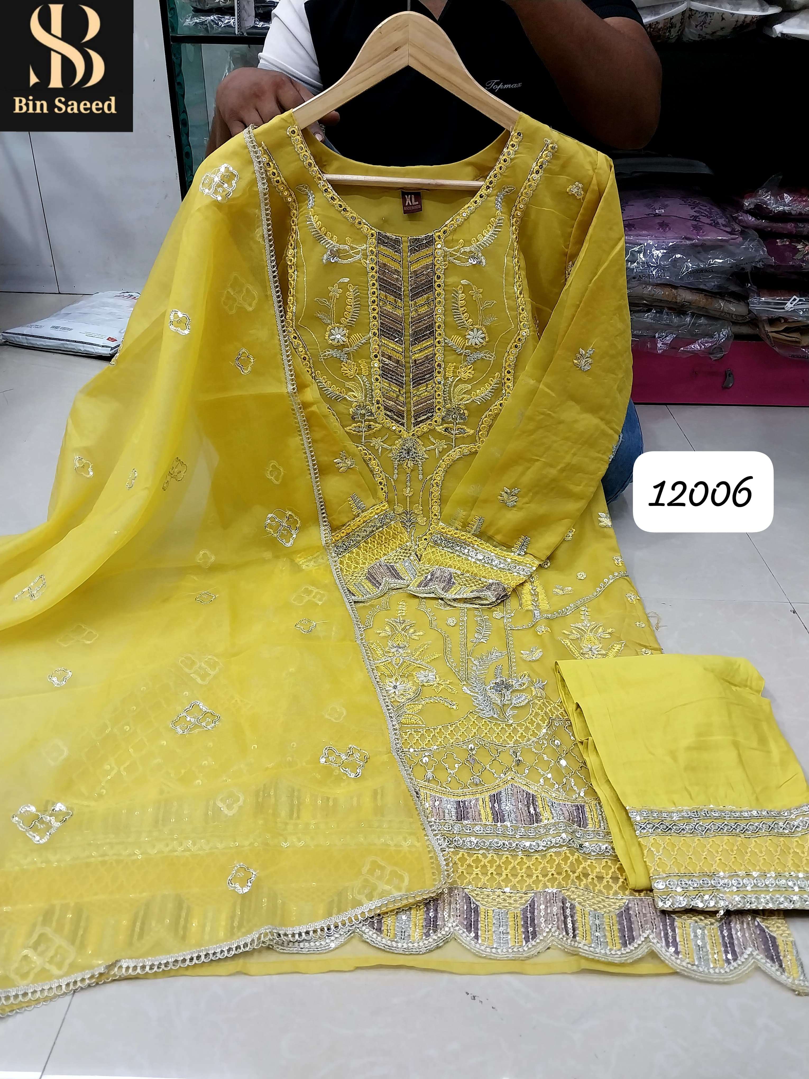 BIN SAEED READY MADE COLLECTION BEAUTIFUL DESIGNER PAKISTANI SUIT