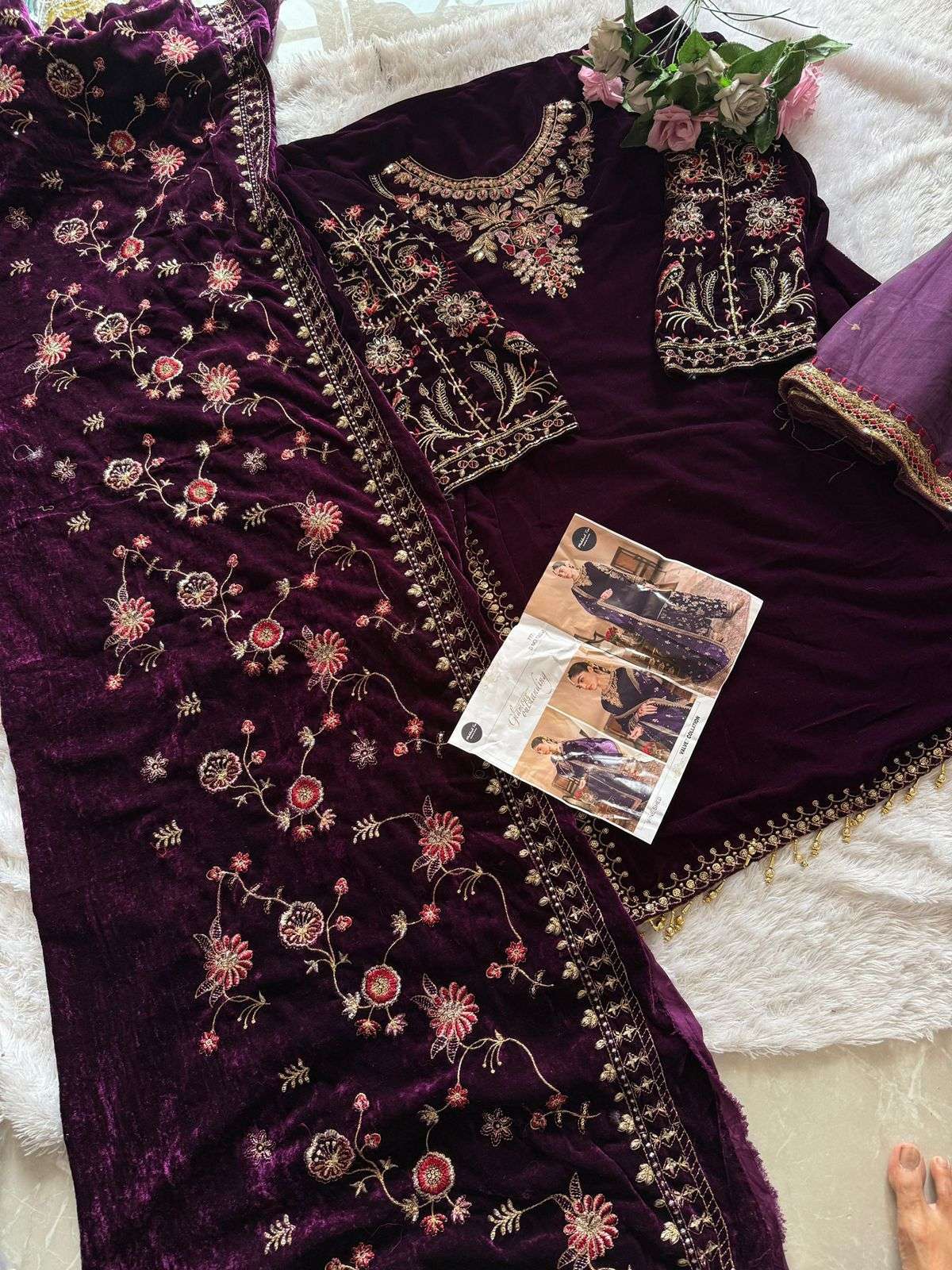 MEHBOOB TEX DESIGN NO - 1209 BEAUTIFUL DESIGN EMBROIDERY WORK SALWAR KAMEEZ