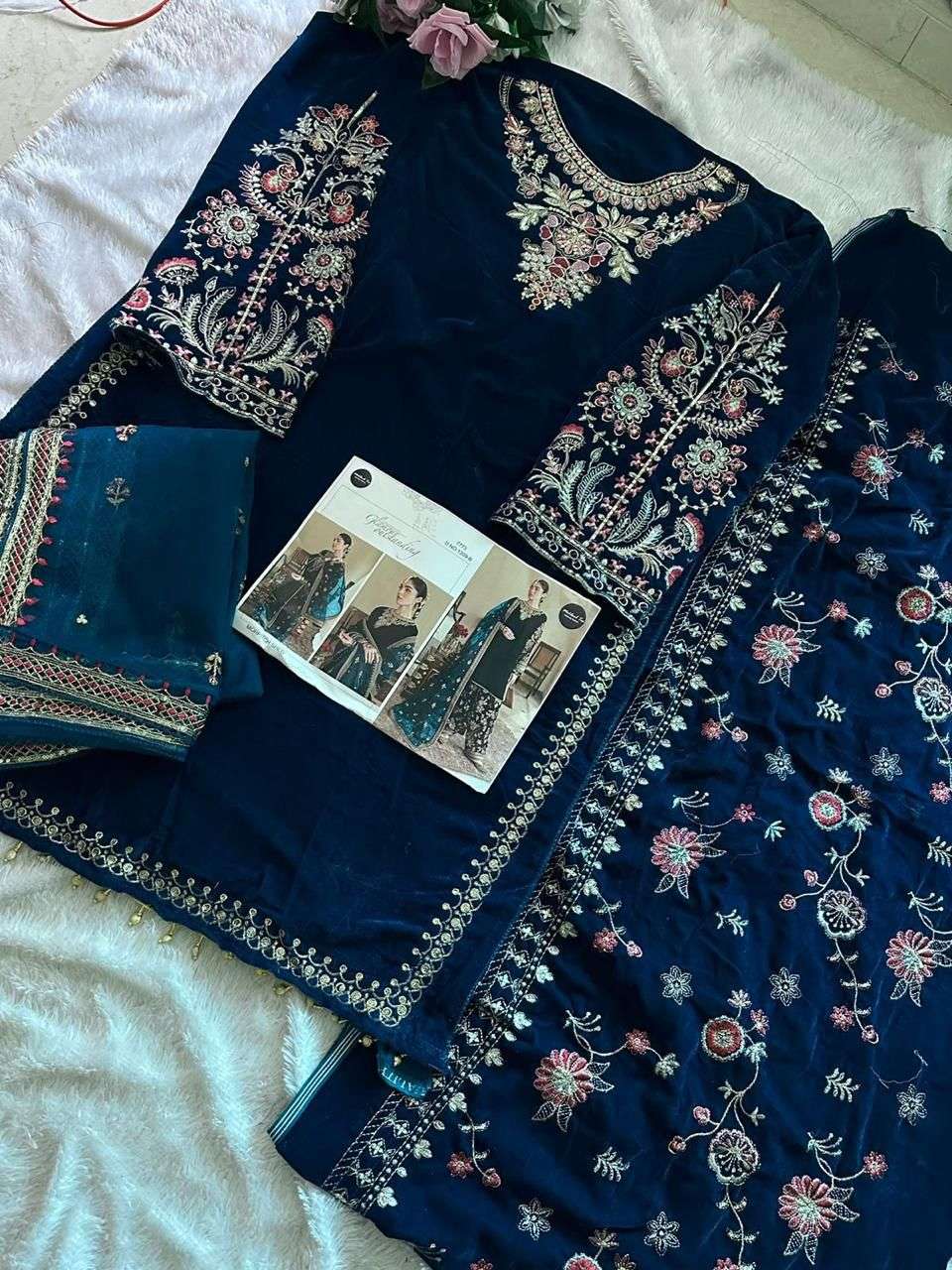 MEHBOOB TEX DESIGN NO - 1209 BEAUTIFUL DESIGN EMBROIDERY WORK SALWAR KAMEEZ
