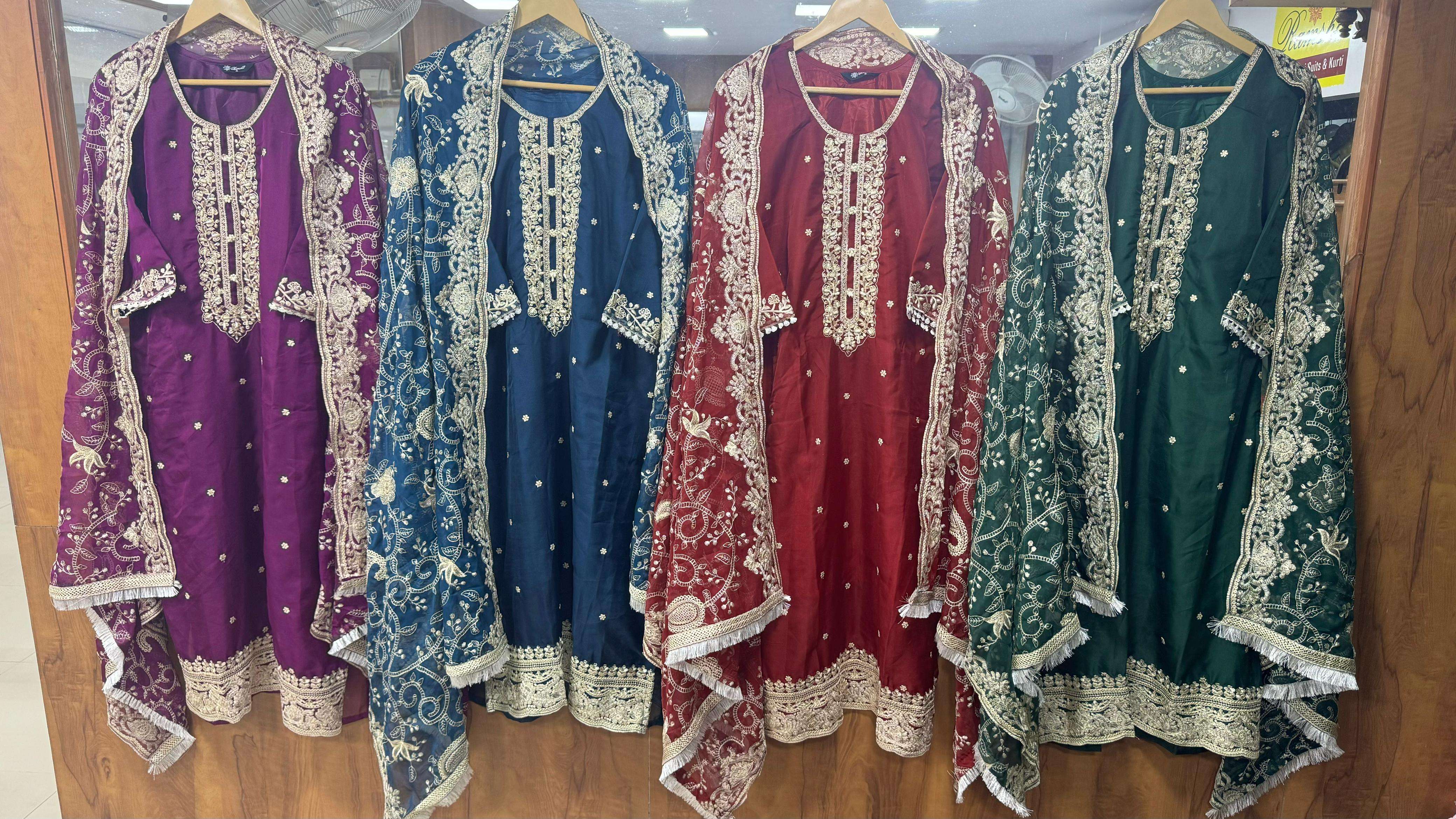 RAMSHA R 1189 BEAUTIFUL EMBROIDERY DESIGNER SUIT