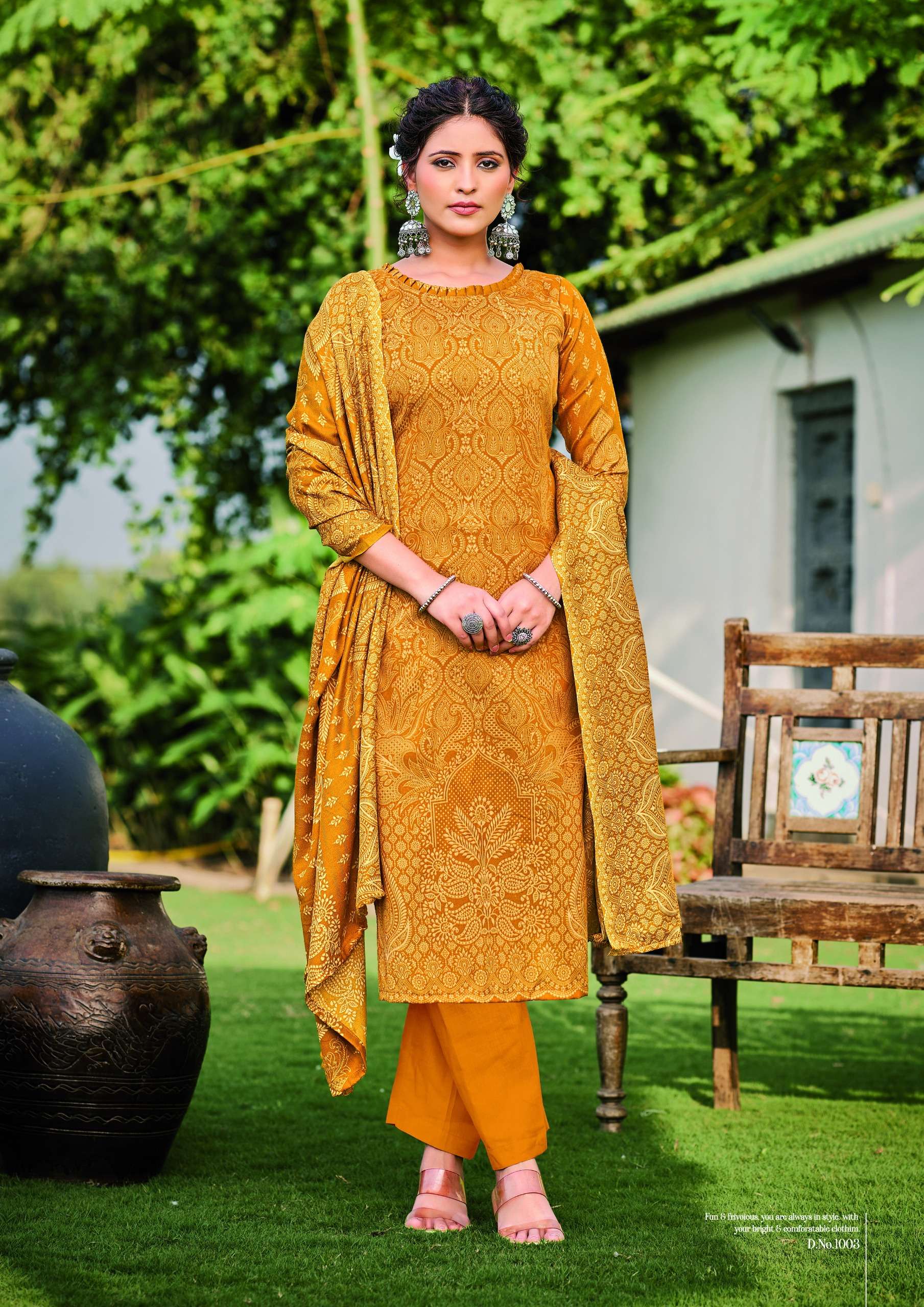 ROLI MOLI CREATION SANIYA PASHMINA PRINT WINTER WEAR SUIT