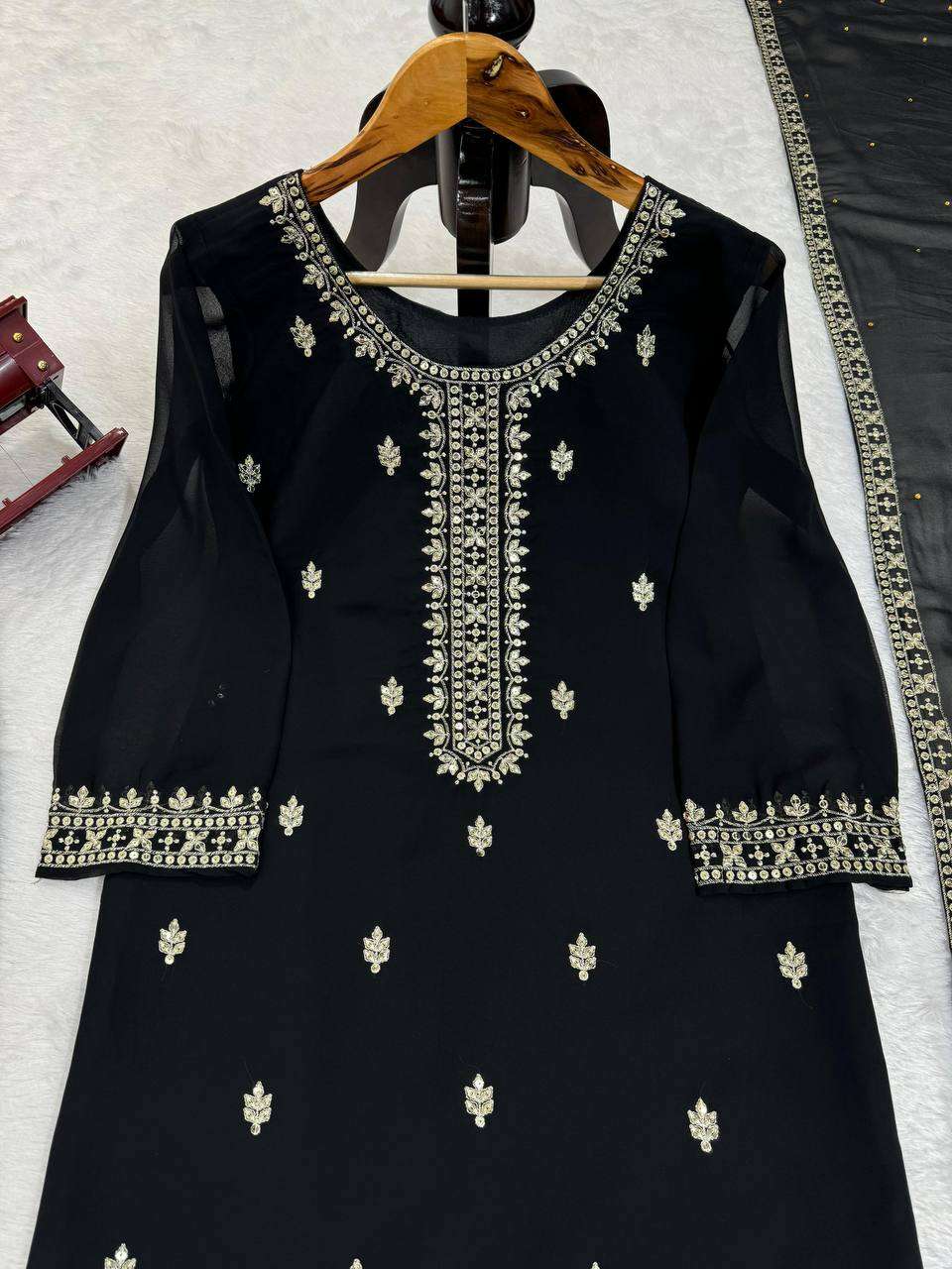 RTC 5758 GEORGETTE DESIGNER KURTI PANT WITH DUPATTA 