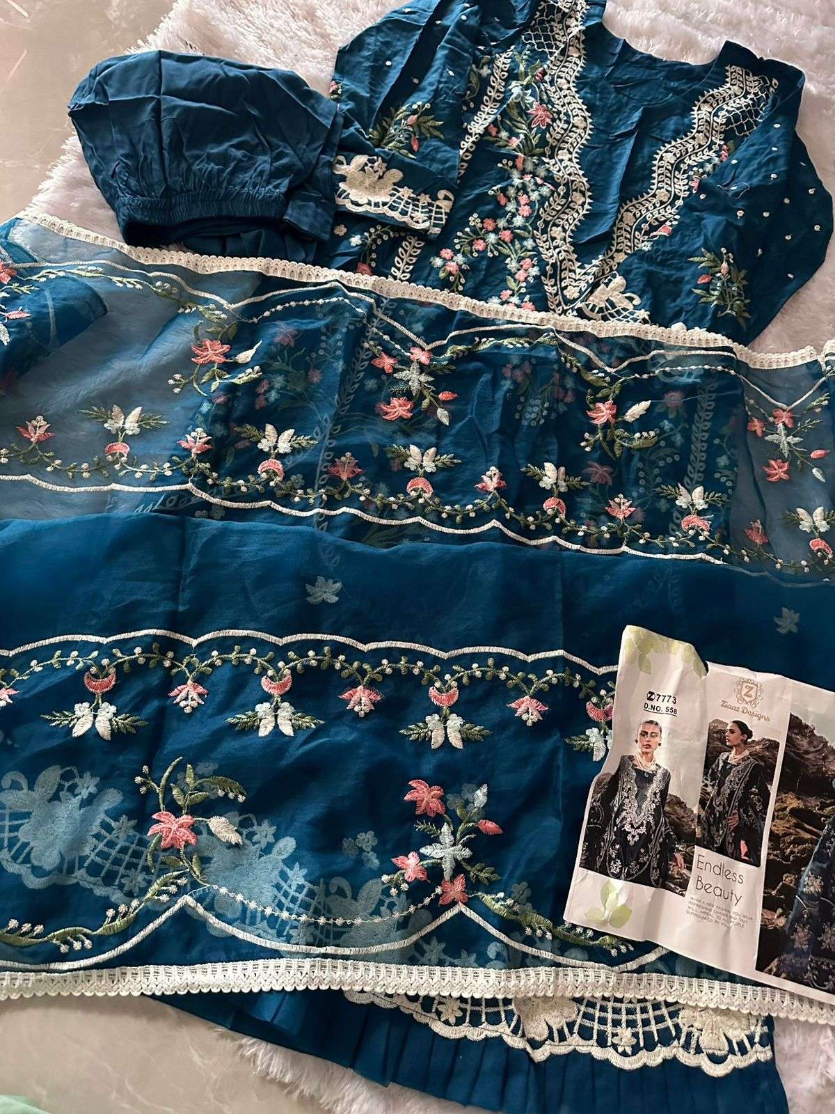 ZIAAZ DESIGNS CODE NO - 558 and 559 BEAUTIFUL HEAVY WORK PARTY WEAR SUIT