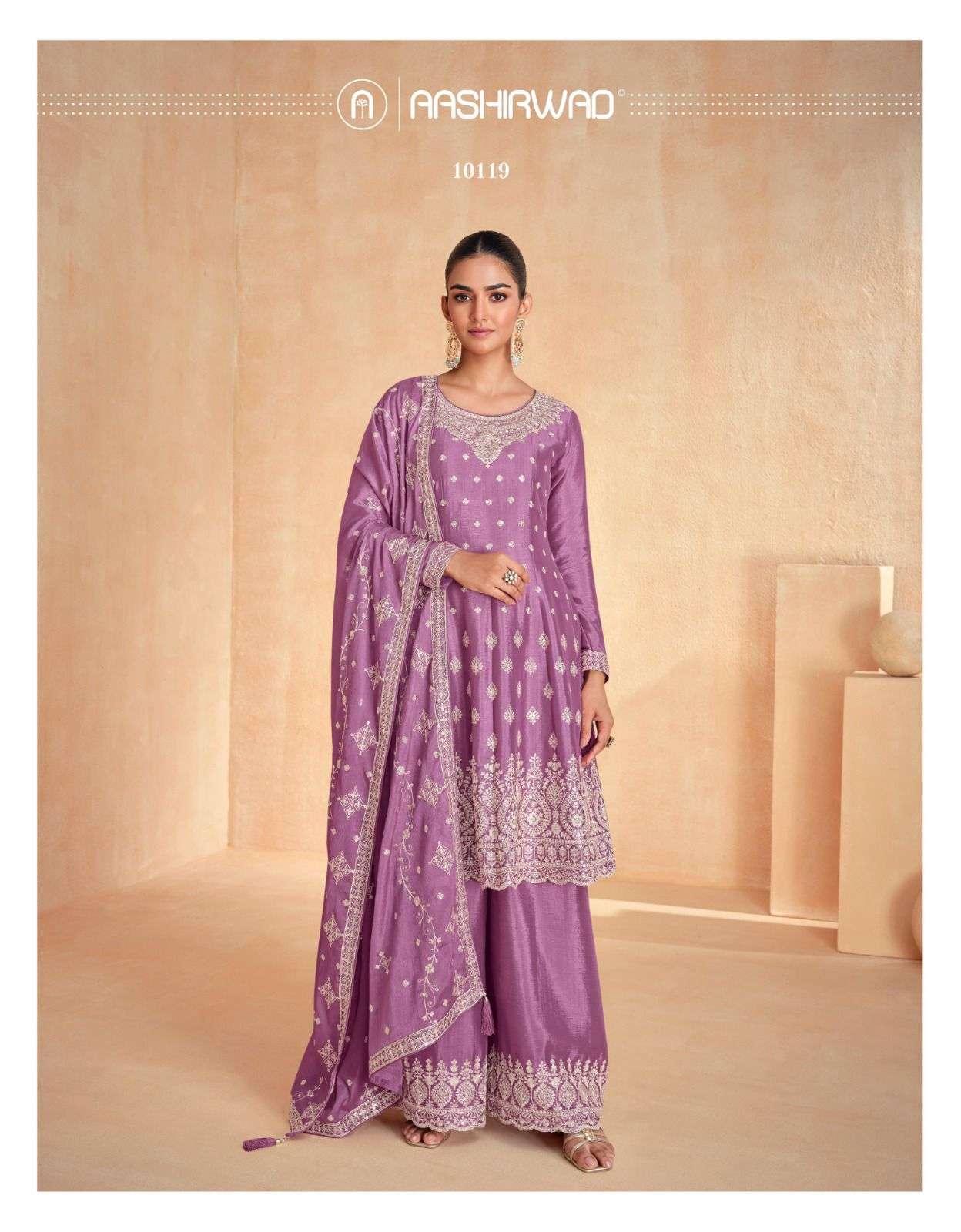 AASHIRWAD CREATION ZOHA HEAVY BEAUTIFUL DESIGNER PARTY WEAR SUIT
