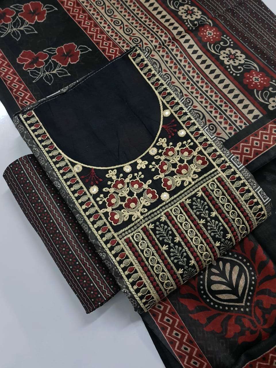 MF AJRAKH COTTON PRINT WITH PATCH WORK SALWAR SUIT