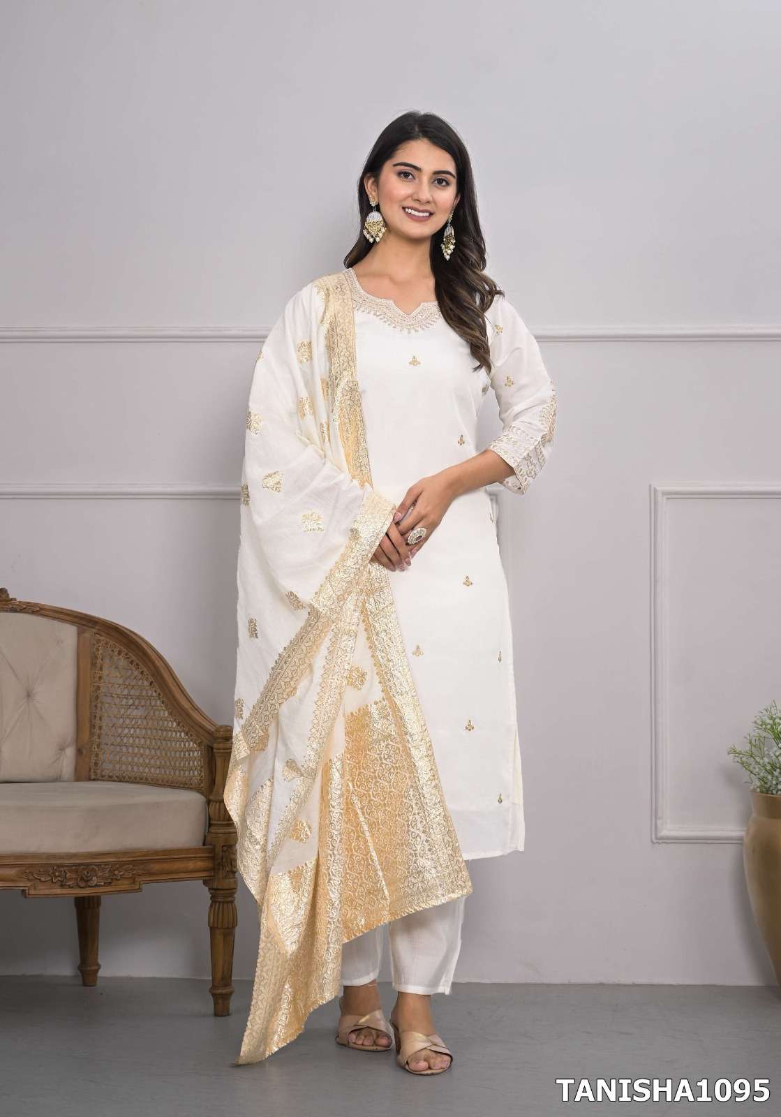 MF TANISHA VOL 15 JACQUARD SILK PREETY LOOK DESIGNER FANCY SUIT