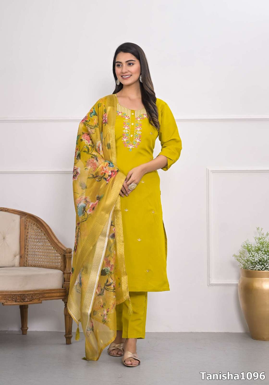 MF TANISHA VOL 15 JACQUARD SILK PREETY LOOK DESIGNER FANCY SUIT
